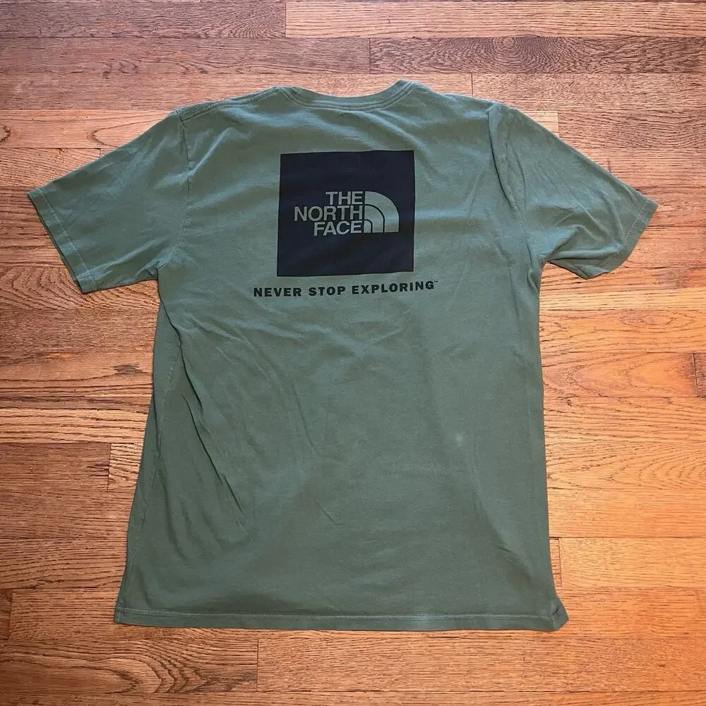 The North Face Shirt Standard Fit Cotton T-Shirt Lot Mens 2 Large Short Sleeve